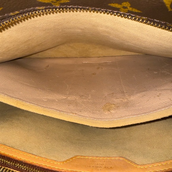 Authentic LV Tote - Picture 4 of 17